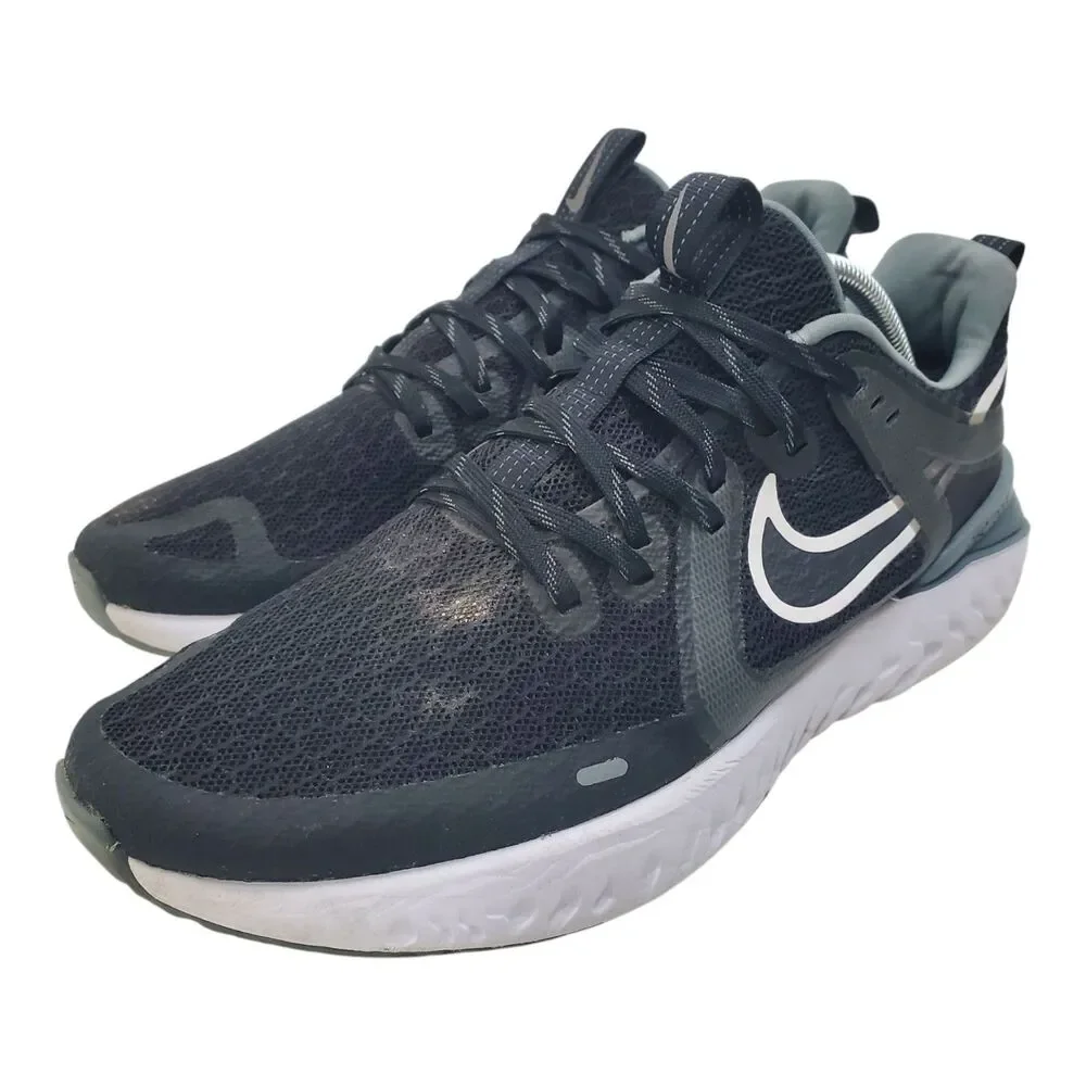 NIKE Shoes LEGEND REACT 2 Mens Size 11.5 Black White Running Sneaker AT1368-001